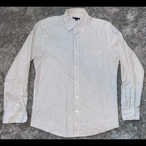 Gap Button Down Shirt (Medium)